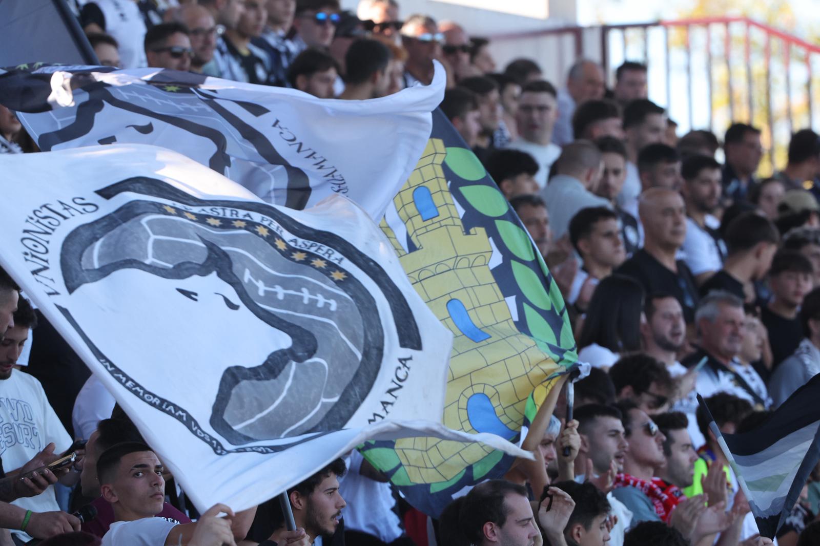 El partido entre Unionistas de Salamanca y Celta B, en imágenes