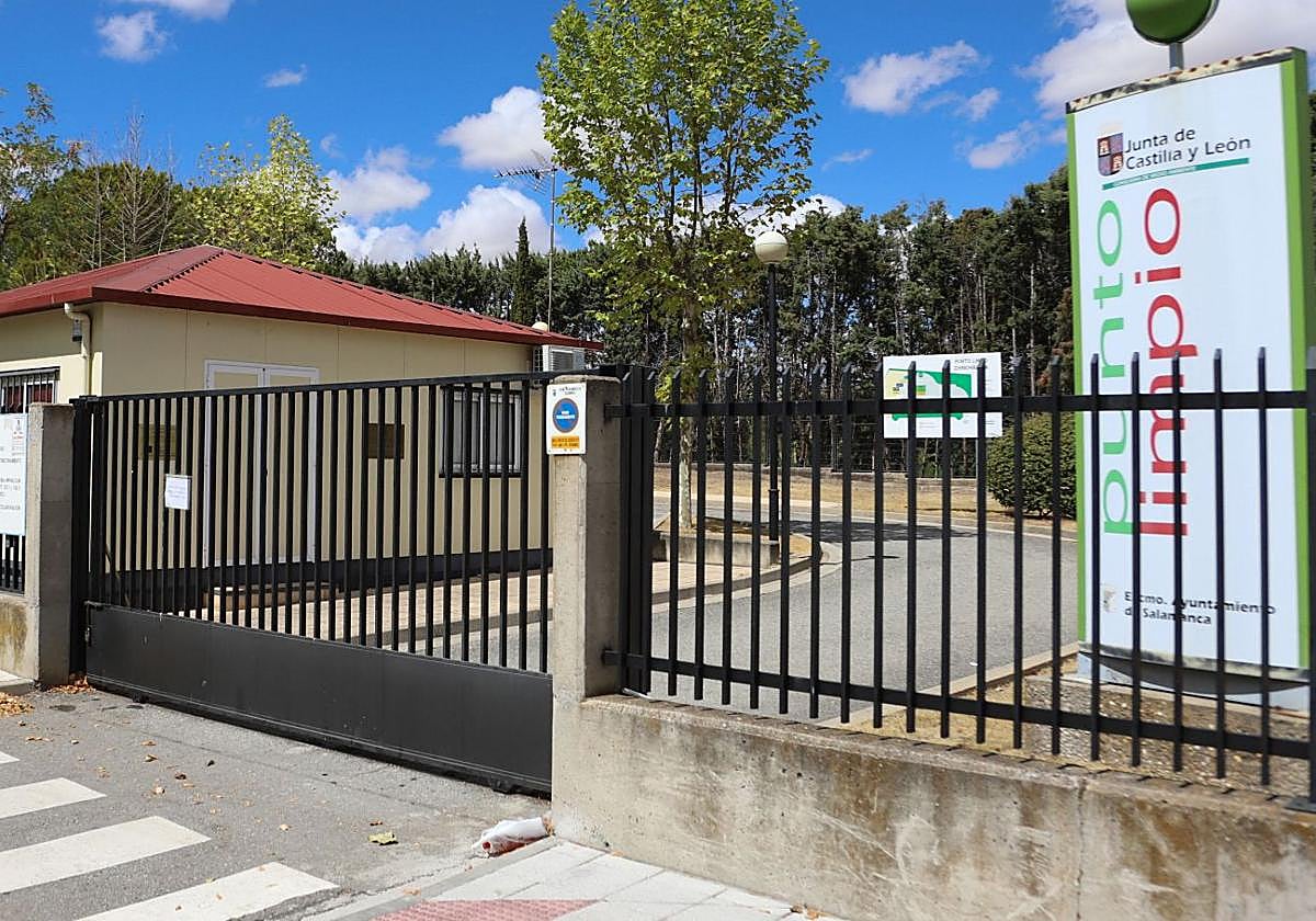 Uno de los puntos limpios de la capital de Salamanca.