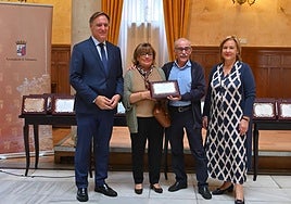 Homenaje a cincuenta años de amor de 45 matrimonios de Salamanca