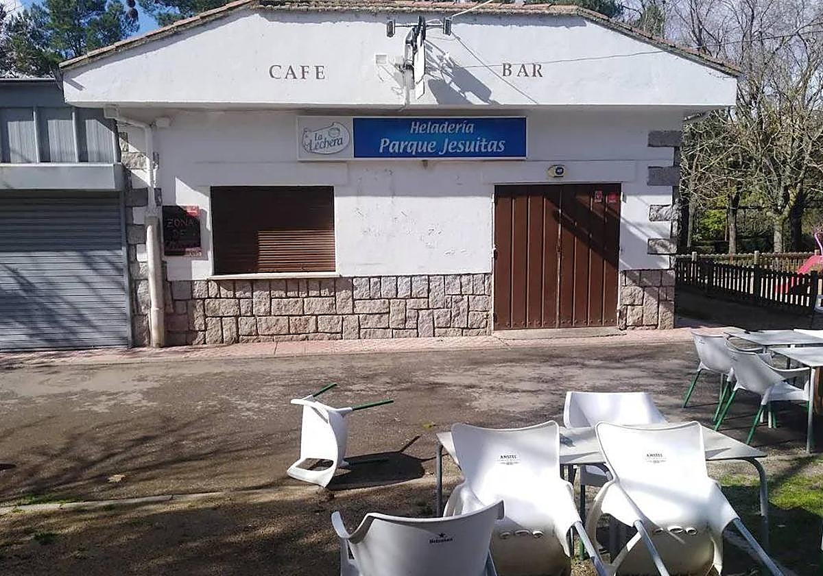 Cafetería del parque de Jesuitas.