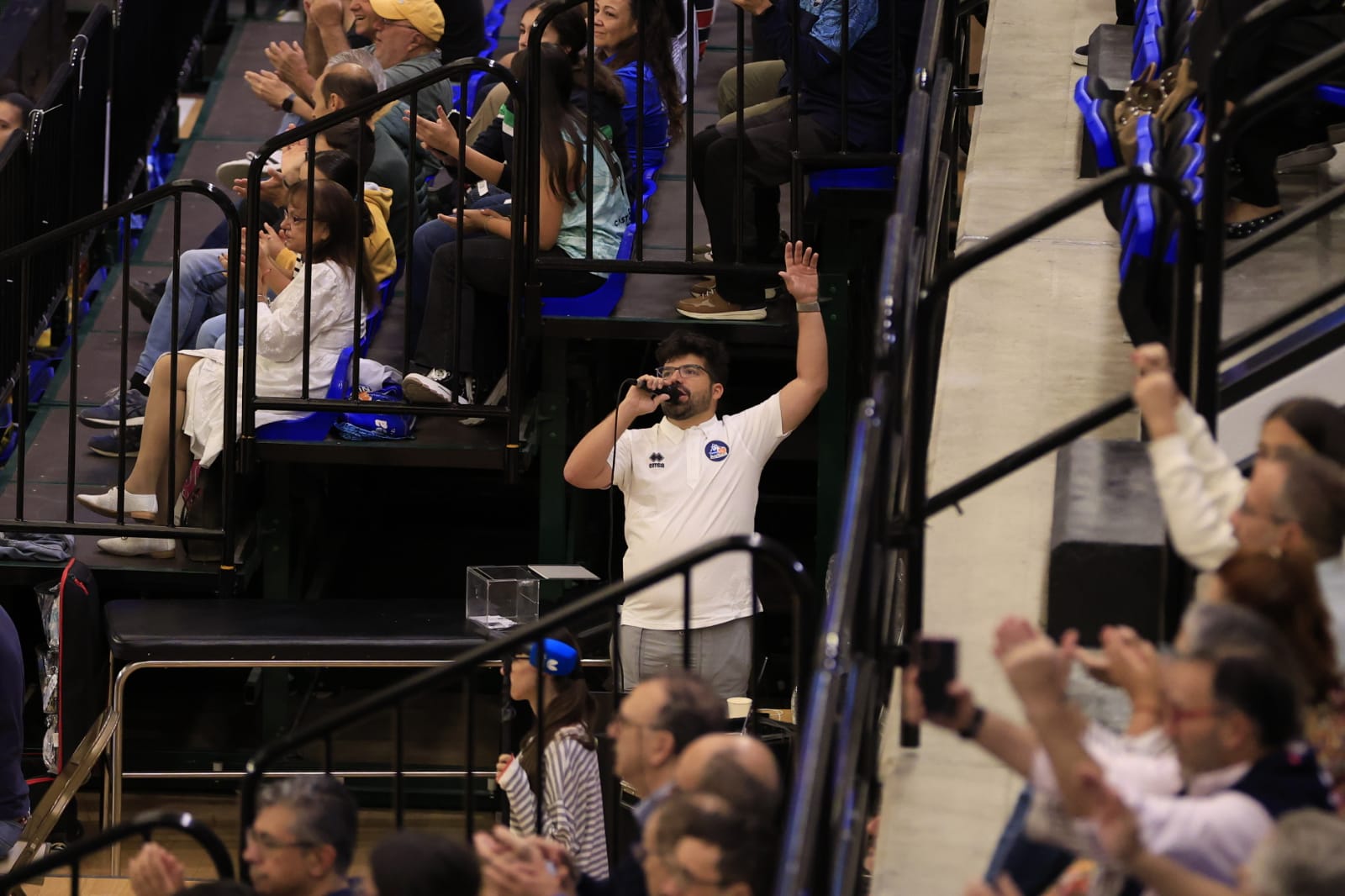 El partido entre Avenida y el Cadí La Seu, en imágenes