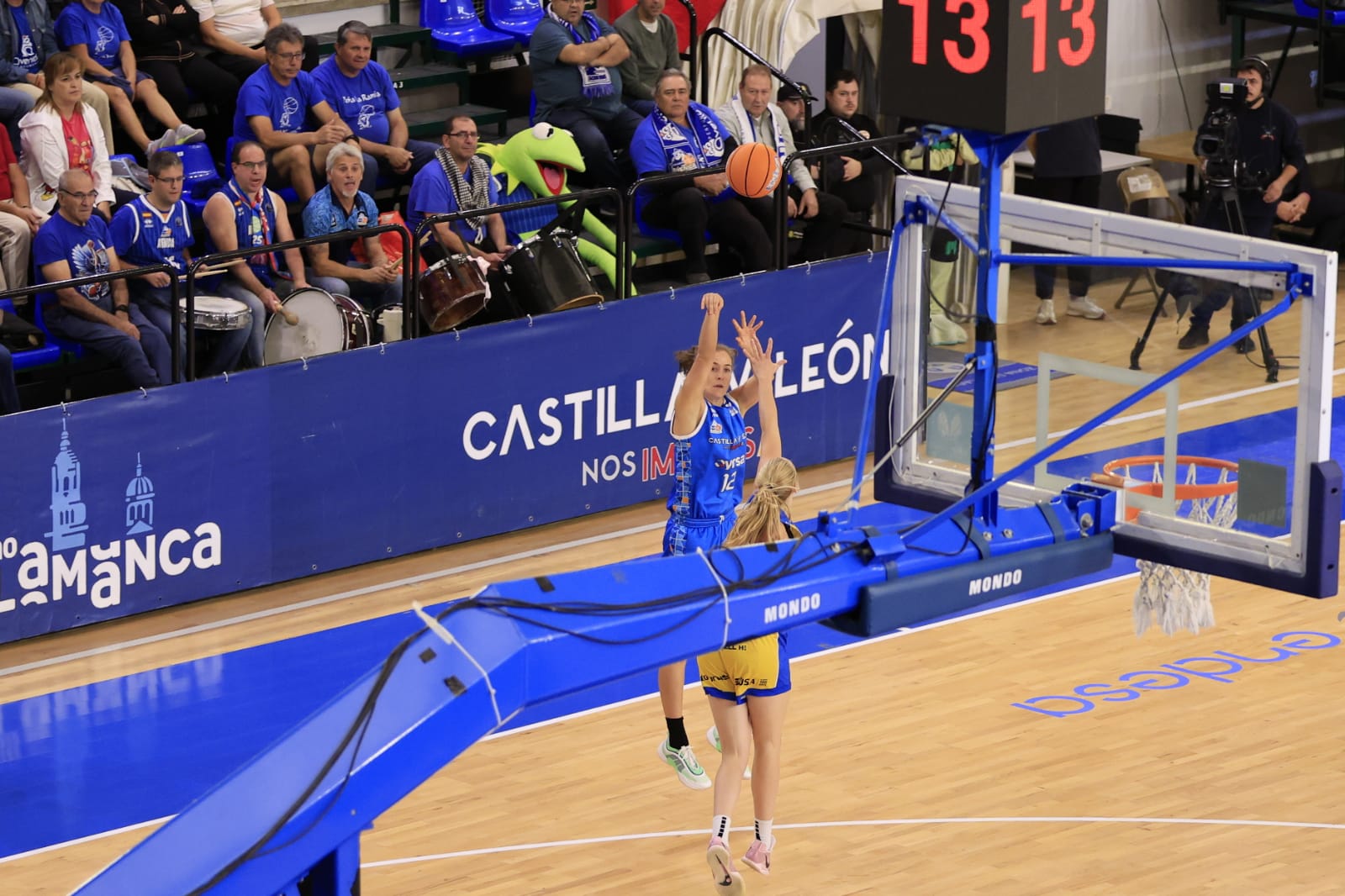El partido entre Avenida y el Cadí La Seu, en imágenes