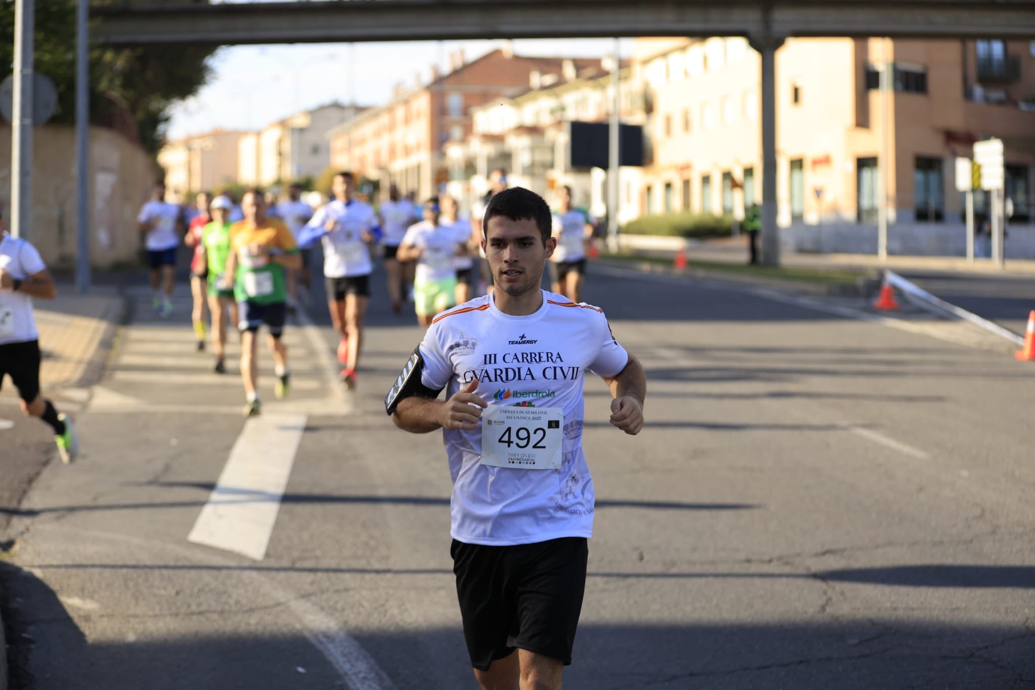 La III Carrera Solidaria de la Guardia Civil en Salamanca, en imágenes