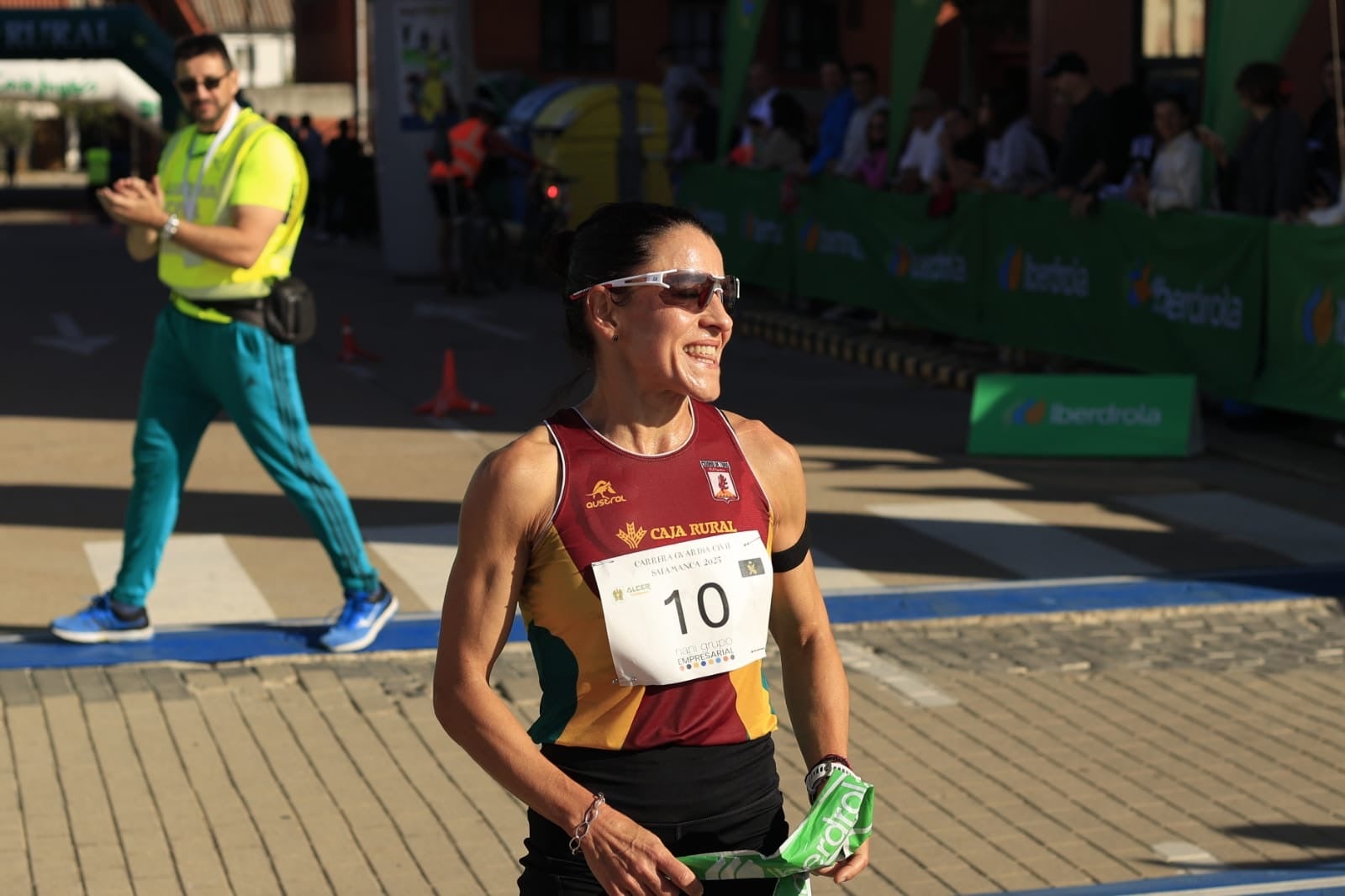 La III Carrera Solidaria de la Guardia Civil en Salamanca, en imágenes