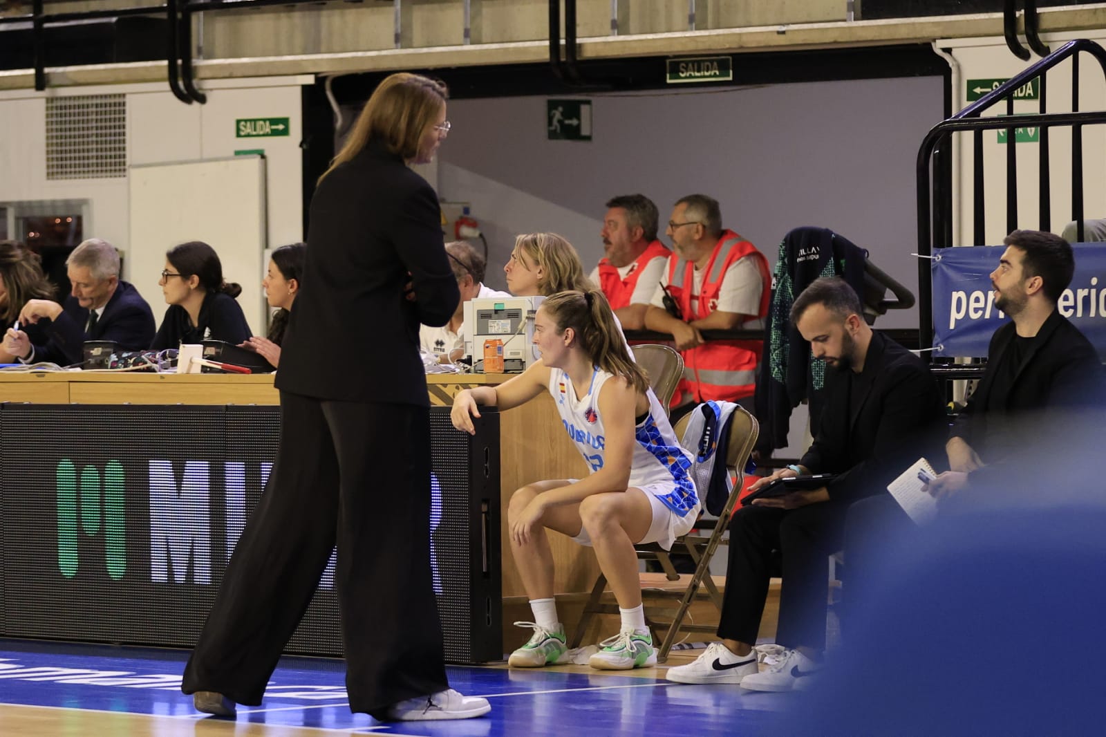 El Avenida - Nyson Basket, en imágenes