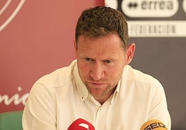 Mario Simón entrenador de Unionistas de Salamanca en una imagen de archivo.