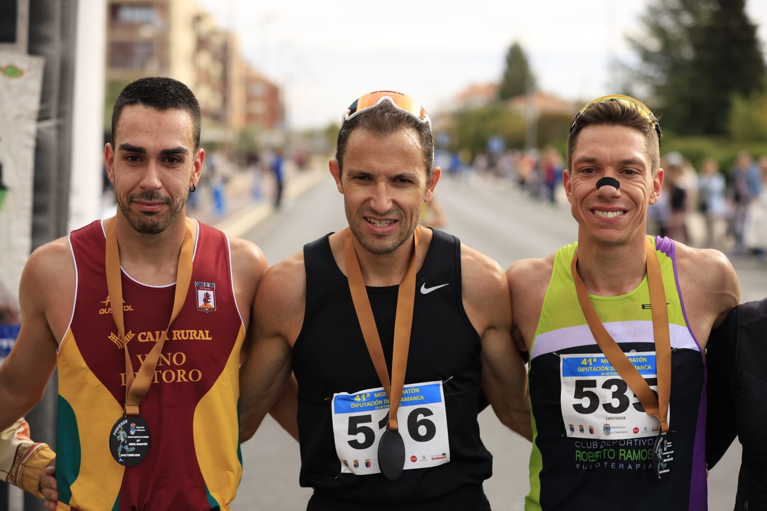 Jesús Prieto y Sandra Santamaría vencen en la Media Maratón Diputación de Salamanca