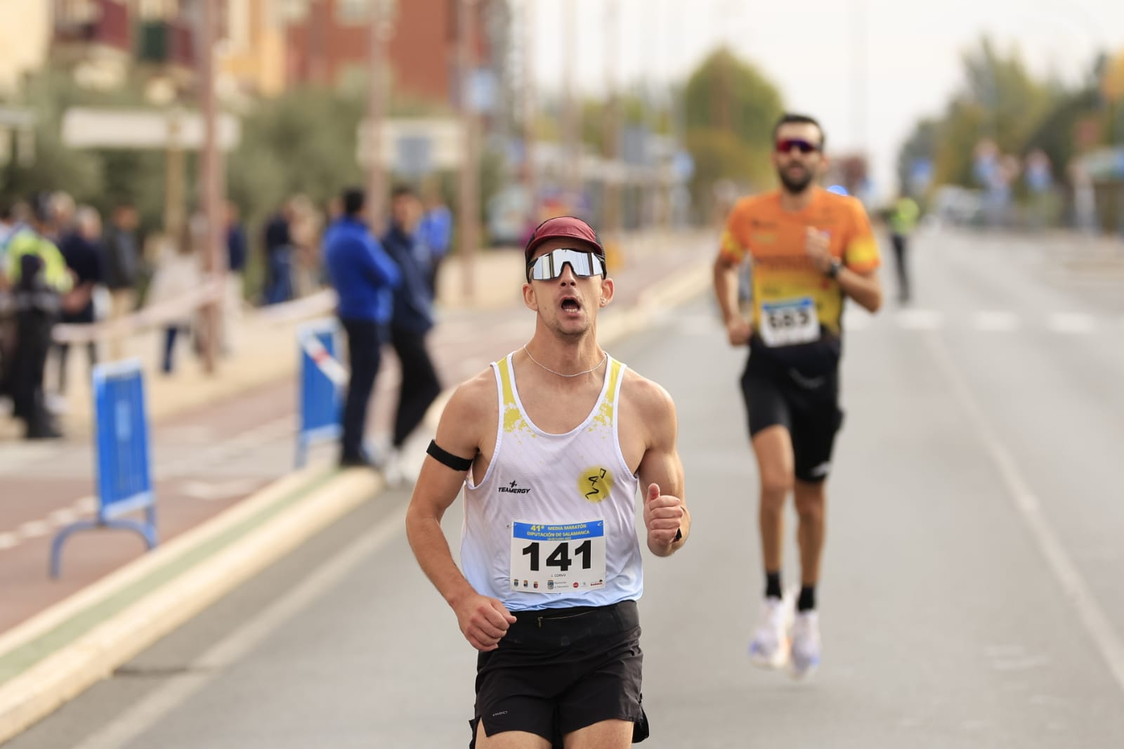 Jesús Prieto y Sandra Santamaría vencen en la Media Maratón Diputación de Salamanca