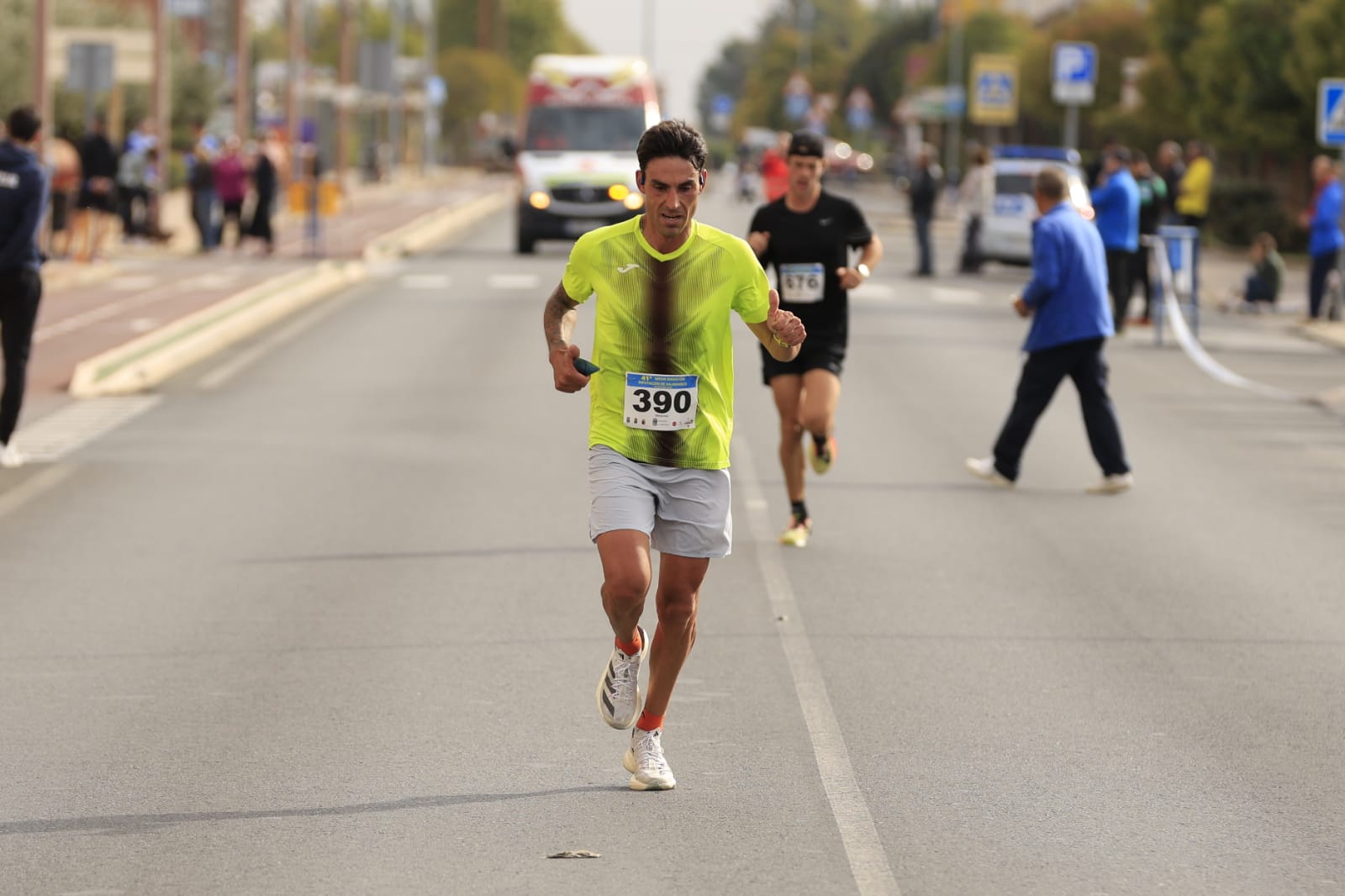 Jesús Prieto y Sandra Santamaría vencen en la Media Maratón Diputación de Salamanca