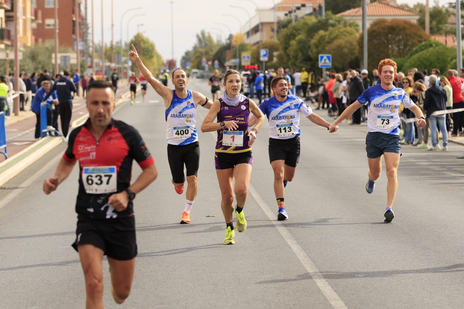 Jesús Prieto y Sandra Santamaría vencen en la Media Maratón Diputación de Salamanca