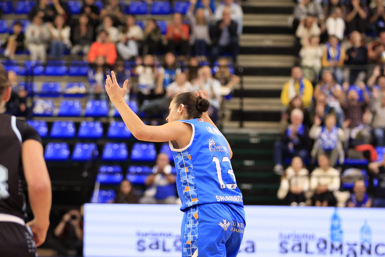 El Perfumerías Avenida - IDK Euskotren, en imágenes