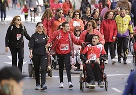 La inclusión inunda las calles de Salamanca con la carrera de los Mil Pasos