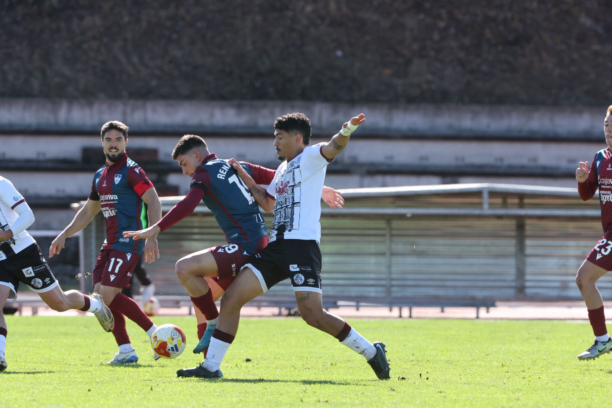 El Salamanca CF UDS - Gimnástica Segoviana, en imágenes