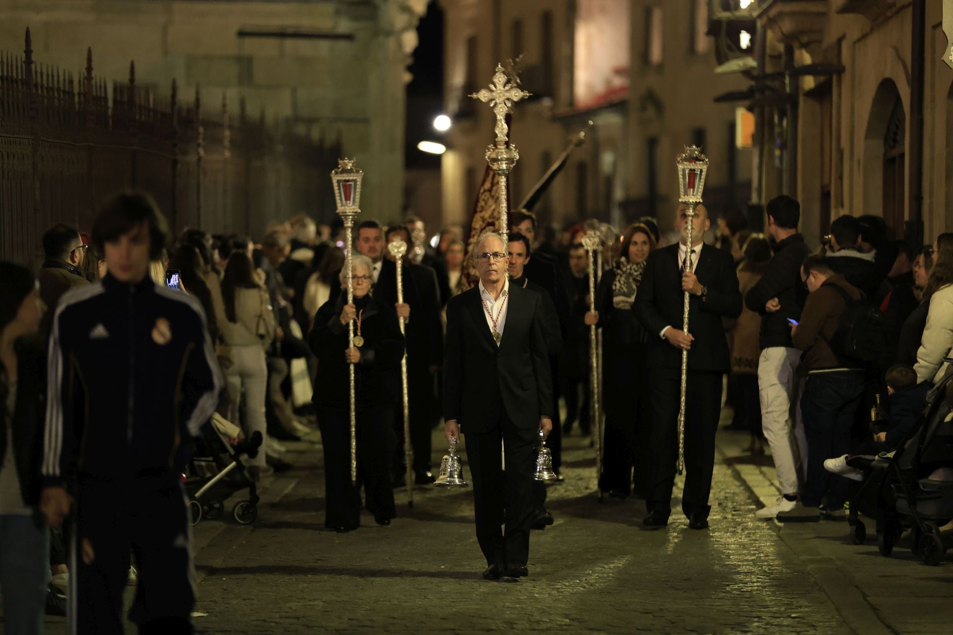 Salamanca vive una madrugada de Jueves Santo a finales de octubre