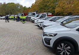 Los nuevos coches del servicio de reparación de calles.