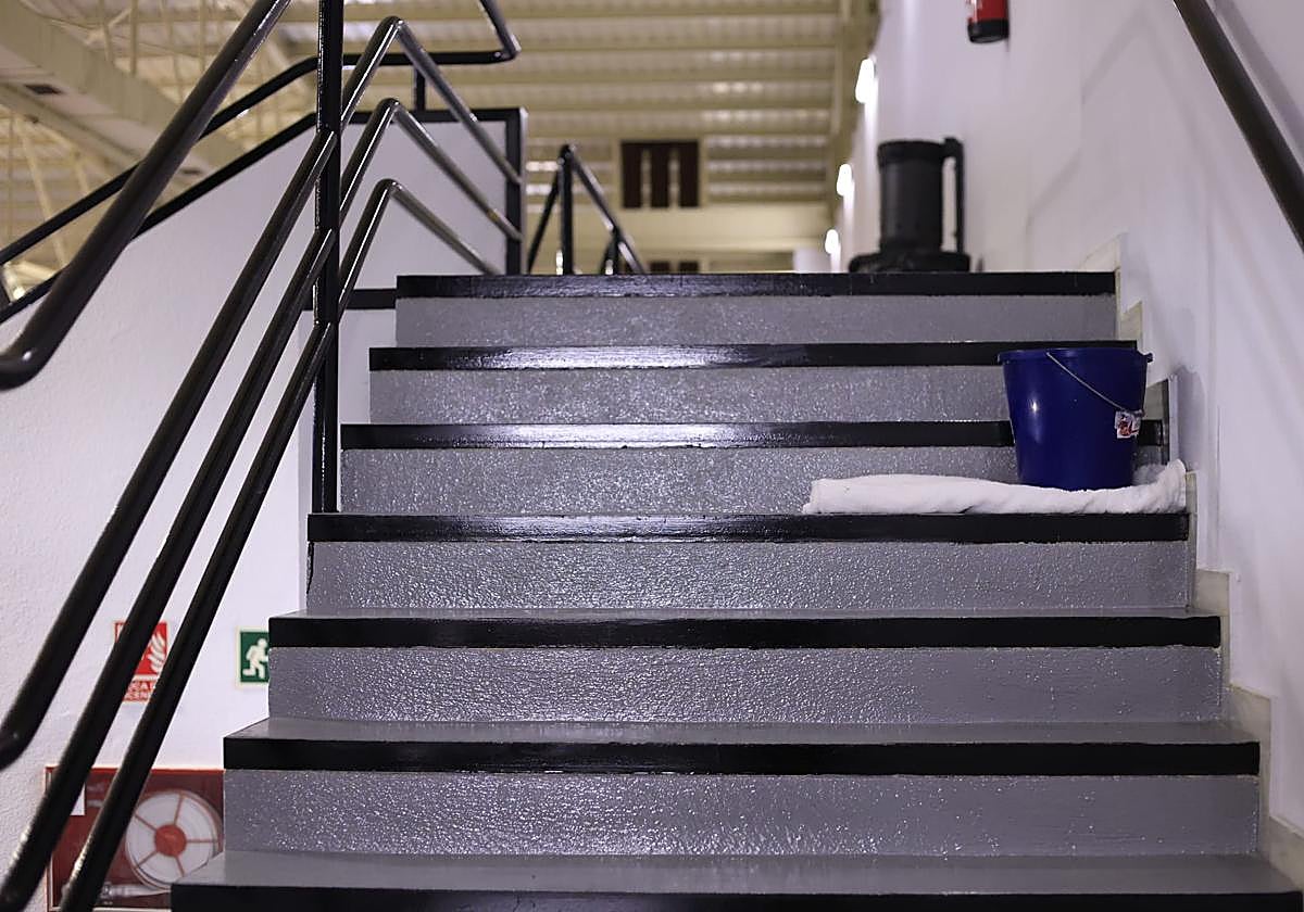 Goteras en el Würzburg Silvia Domínguez minutos antes de comenzar el partido