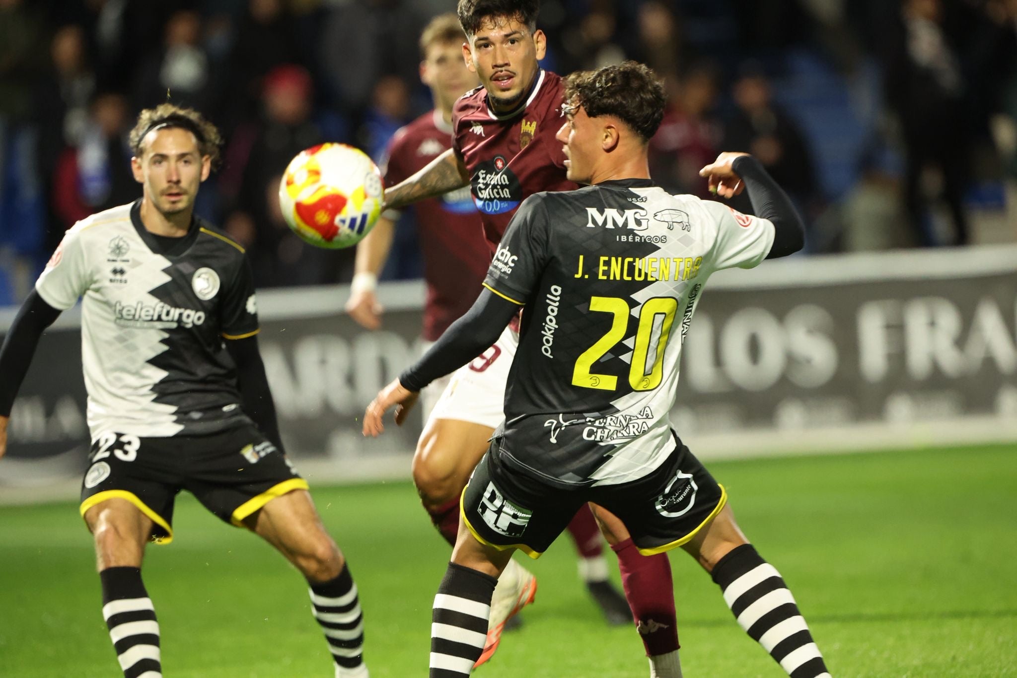 El partido entre Unionistas y Pontevedra, en imágenes