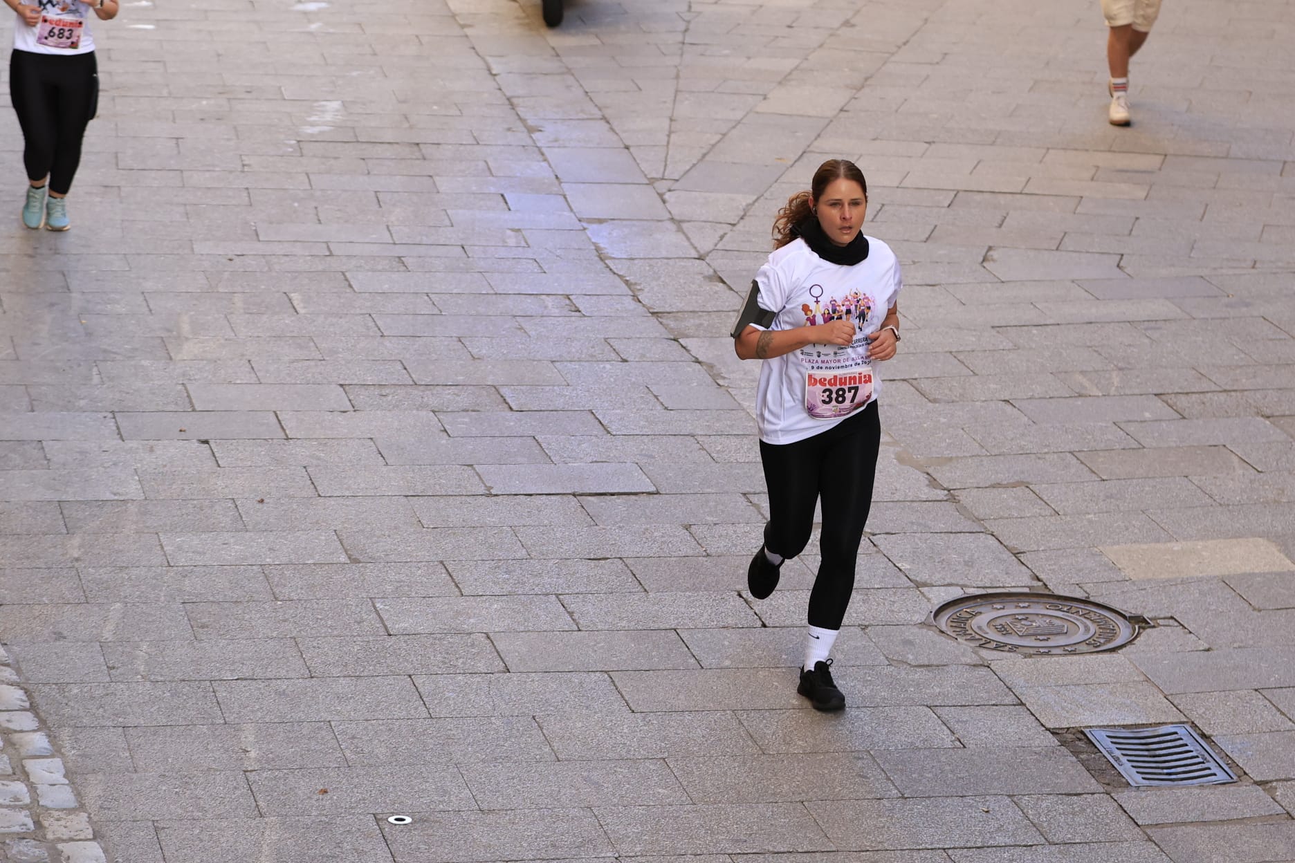 La VIII Carrera y Marcha contra la Violencia de Género de Salamanca, en imágenes