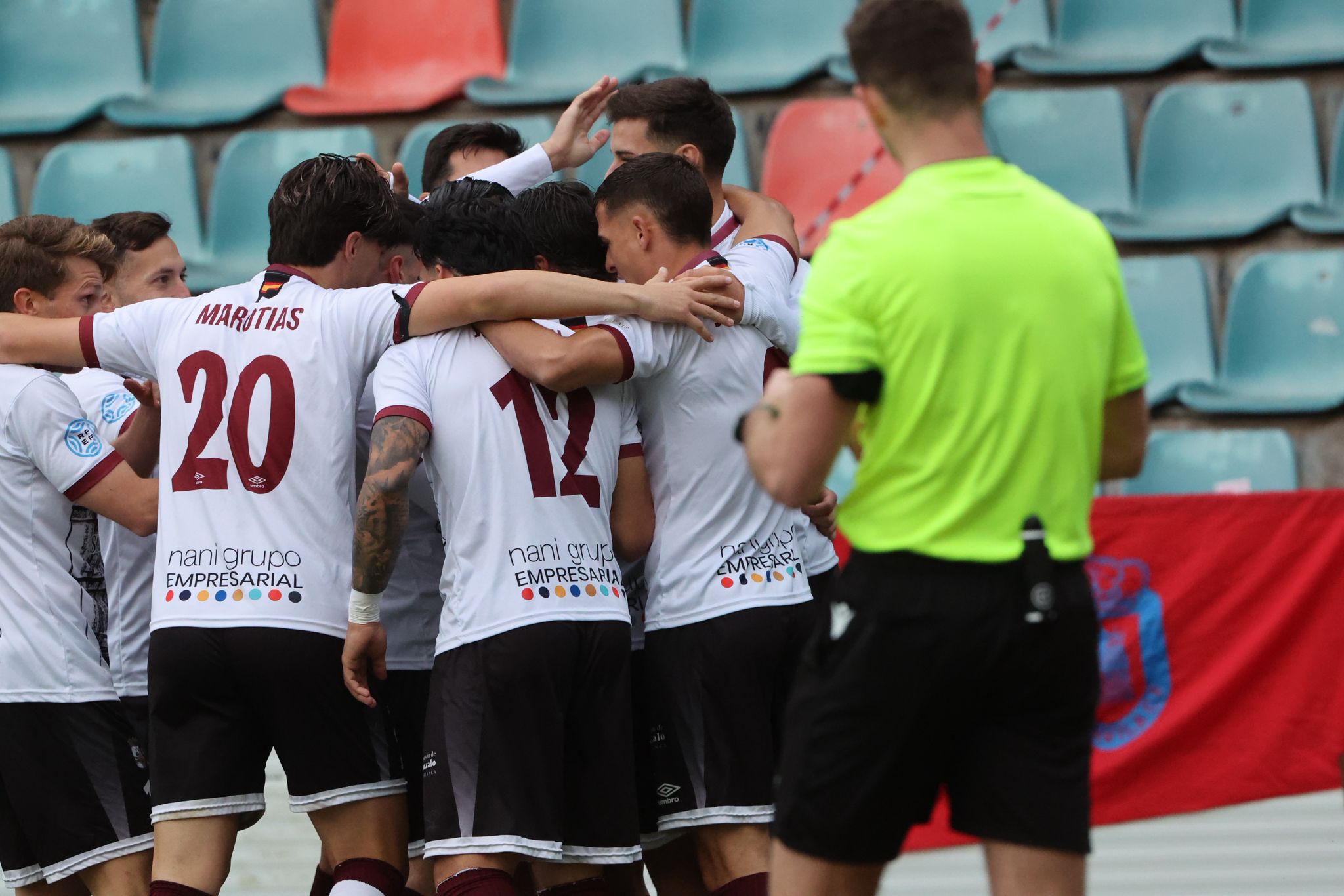 El Salamanca CF UDS pierde ante un rival directo en la lucha por los puests de play off