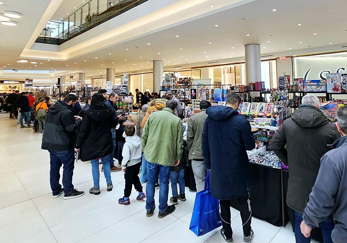 Primera edición de la exposición 'Toy Market' en el Centro Comercial El Tormes.