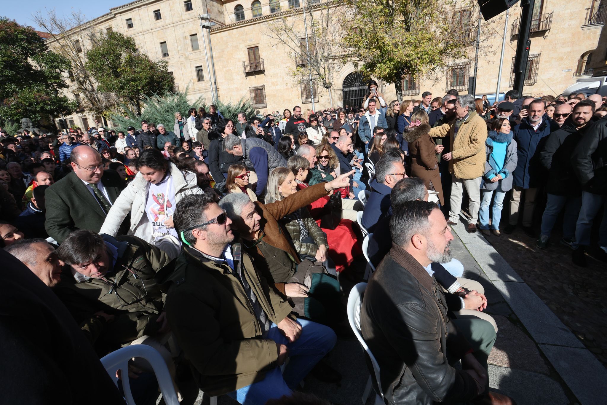 El acto de Santiago Abascal, líder de Vox, en Salamanca, en imágenes