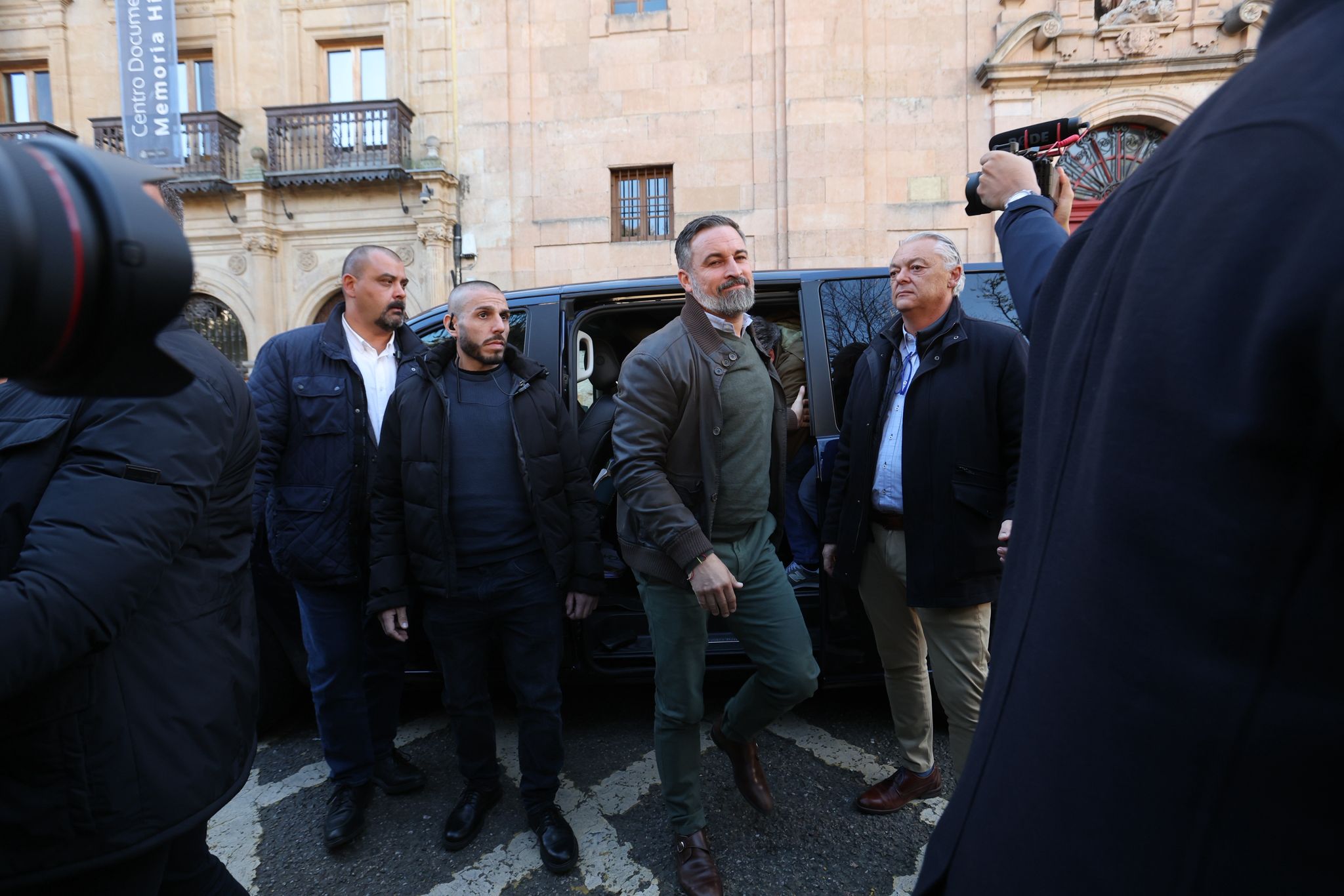 El acto de Santiago Abascal, líder de Vox, en Salamanca, en imágenes