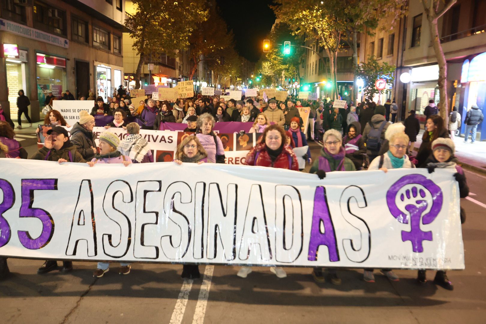 Con el lema &#039;El machismo nos cuesta la vida&#039;, Salamanca clama contra la violencia de género