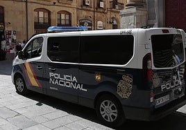 Furgón de Policía Nacional