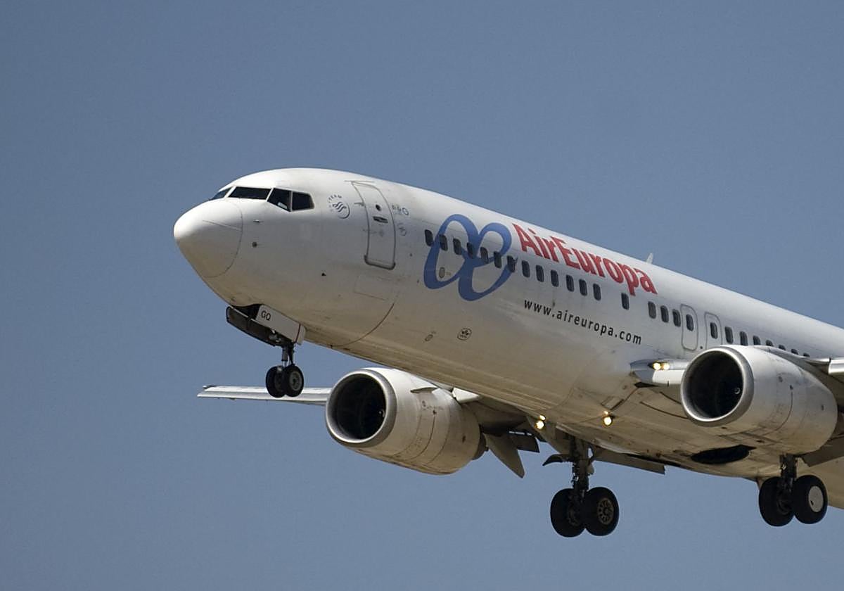 Aparato de Air Europa despegando.