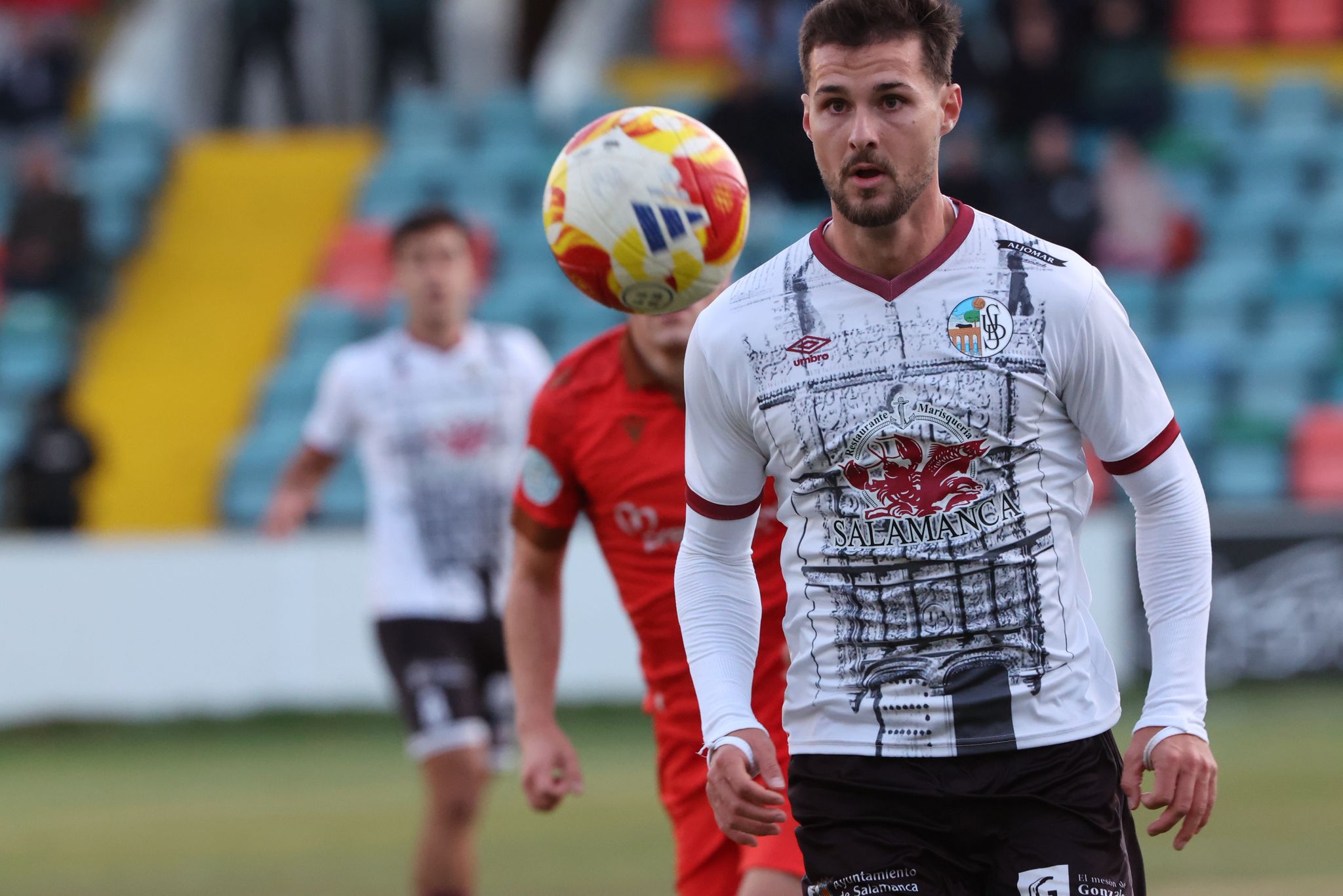 El partido entre el Salamanca CF UDS y el Burgos B, en imágenes
