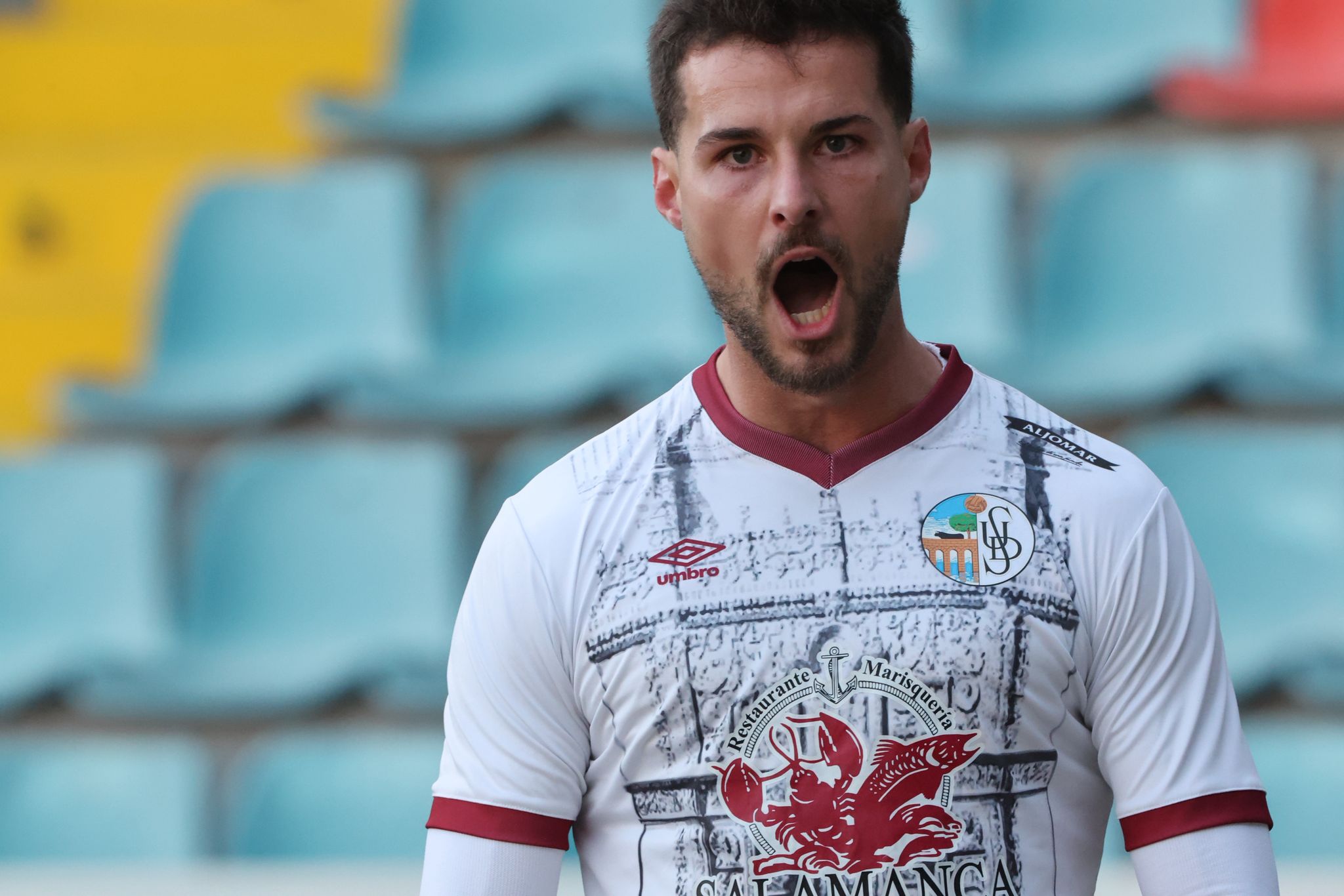 El partido entre el Salamanca CF UDS y el Burgos B, en imágenes