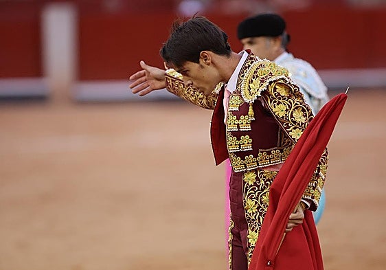 La esperada novillada de la feria de Salamanca deja sin premio 'gordo' a Diego Mateos