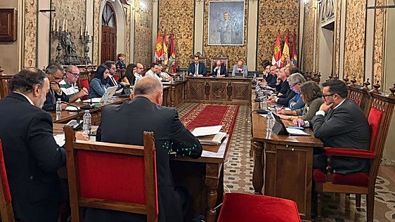 Javier Iglesias renuncia a la Presidencia la Diputación de Salamanca: «Me voy con la conciencia tranquila»