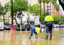 Überschwemmungen in der Calle Jacinto Benavente.