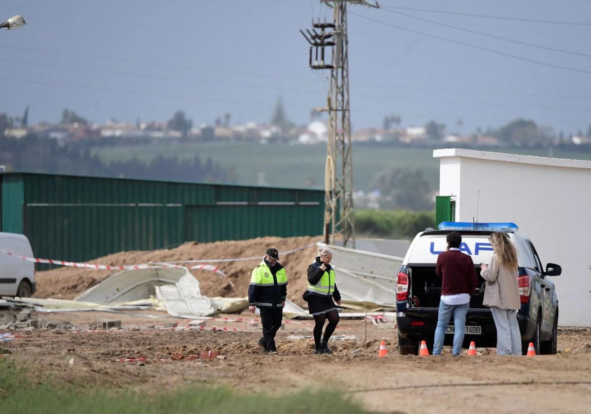Drei Tote beim Einsturz eines Lagerhauses durch einen Tornado in Coria de Río