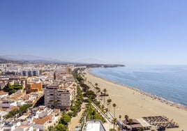 Paseo Marítimo, wo sich in Estepona Privatparkplätze befinden.