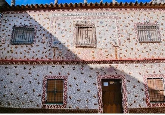 Die Fassade des Hauses ist eine Augenweide.