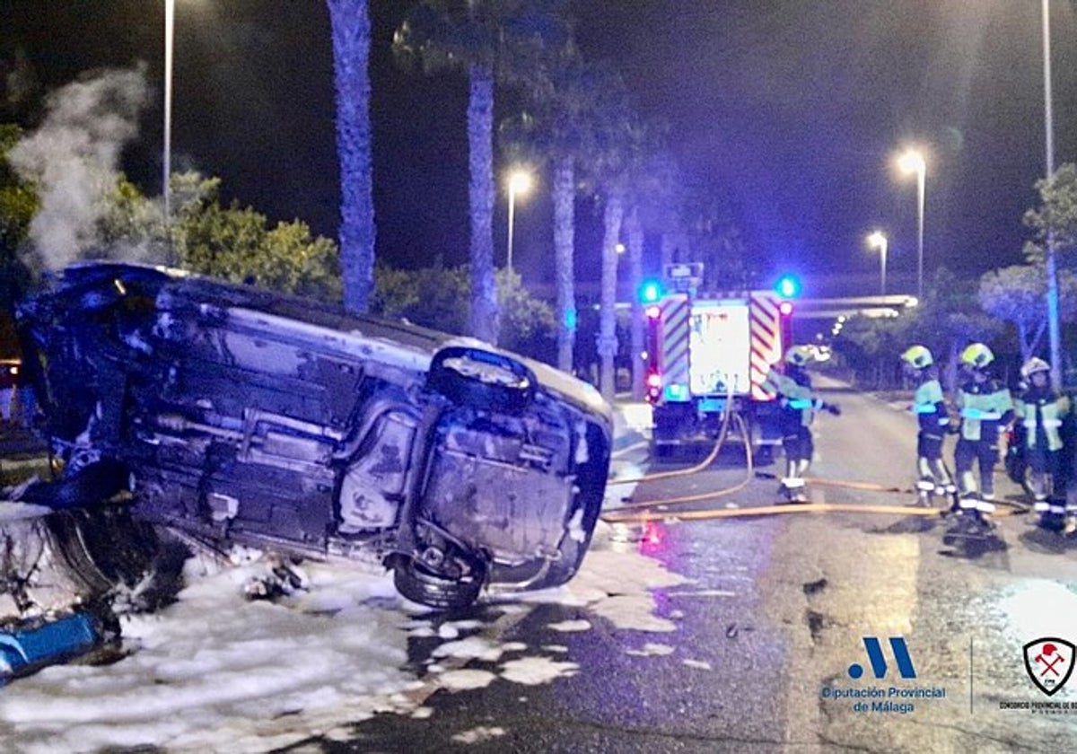 Frau beim Zusammenstoß zweier Fahrzeuge in Vélez-Málaga schwer verletzt