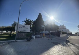 Fassade des 'Parador Nacional de Turismo' in Nerja.