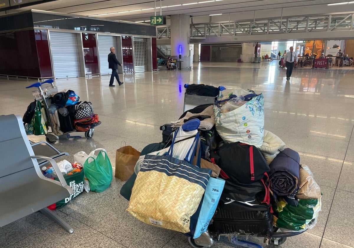 CCOO fordert Flughafen zu Maßnahmen gegen Obdachlose im Terminal auf