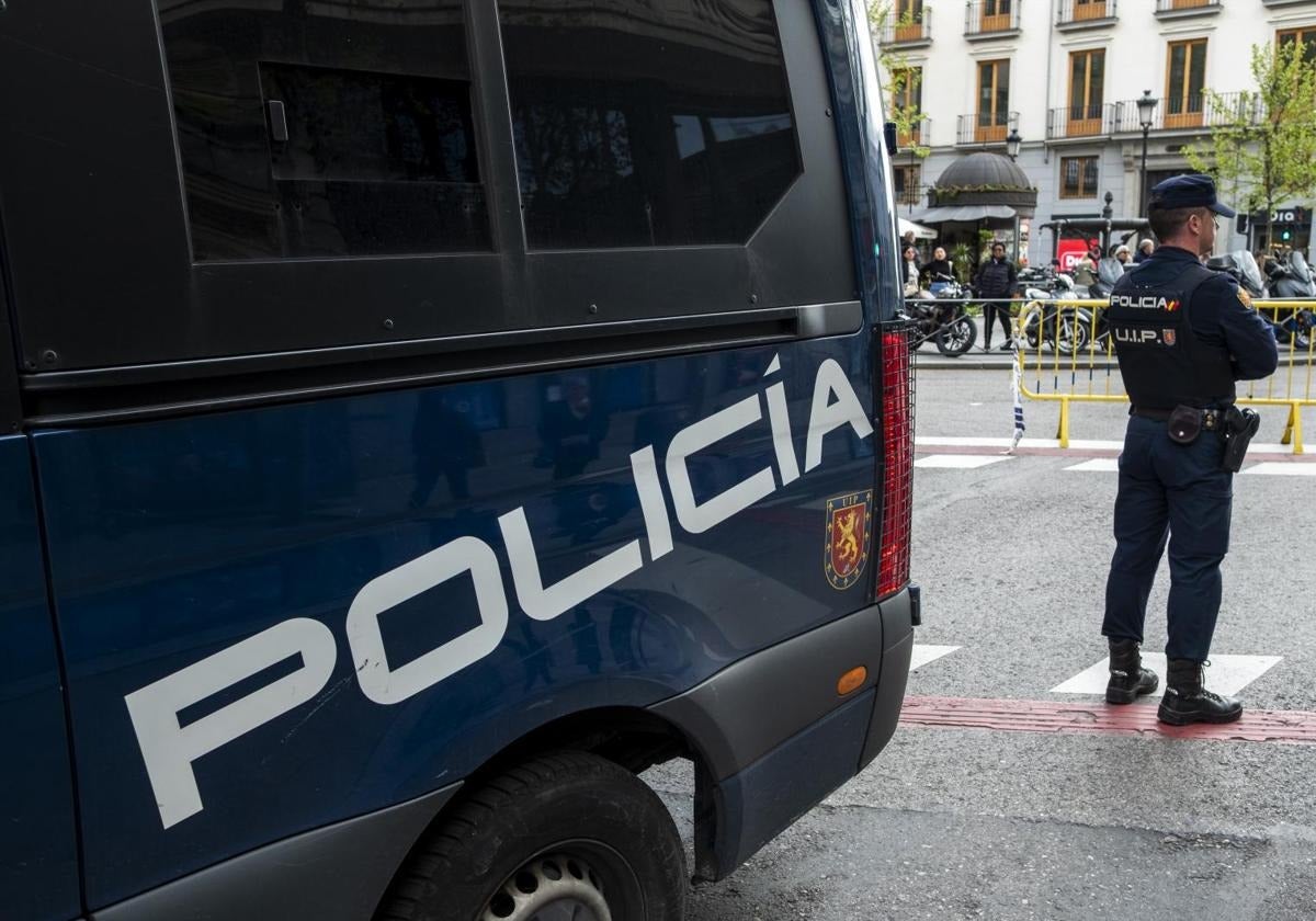 Kleines Kind stirbt in Linares, weil es von seinem Vater in seinem Auto vergessen wurde