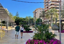 Die Avenida del Mar ist Schauplatz der Messe QuesArte Marbella« für handwerkliche Käse- und Molkereiprodukte.