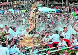 Die Prozession der Virgen del Carmen in Málagas Stadtteil El Palo.