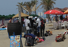 Illegale Straßenhänlder in Marbella.