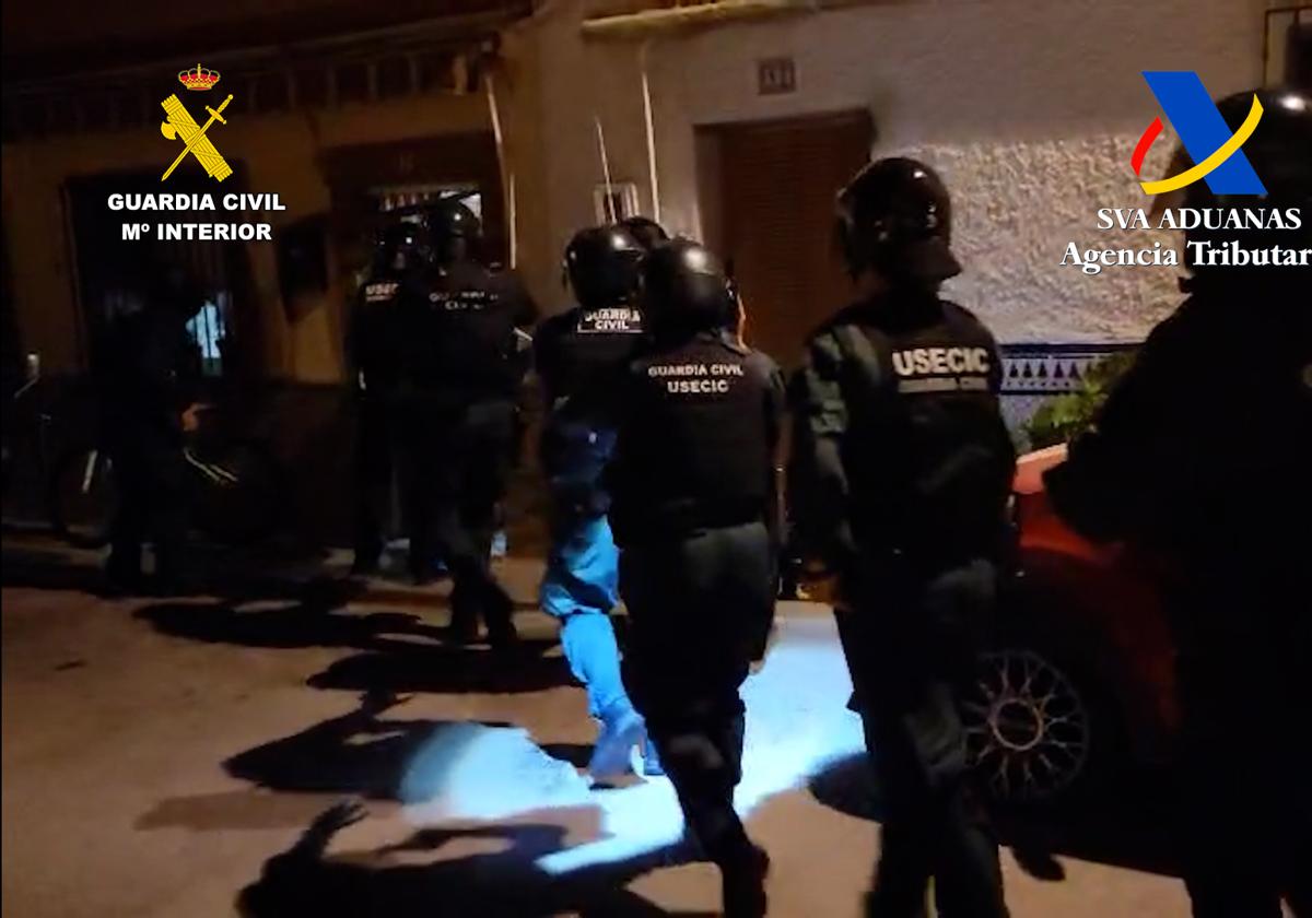 Die große Drogenbande an der Küste Granadas wurde in einem gemeinsamen Großeinsatz zur Strecke gebracht.