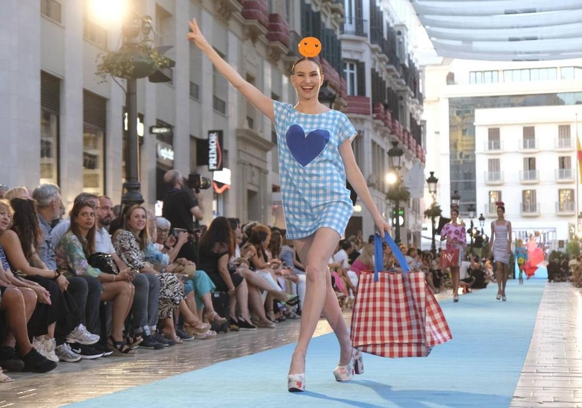Agatha Ruiz de la Prada wird wieder einmal ihre Entwürfe auf dem Laufsteg in der Calle Larios präsentieren.