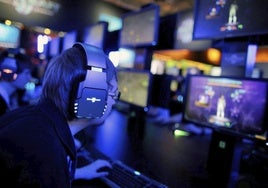 Jugendlicher auf der Gamescom 2021.