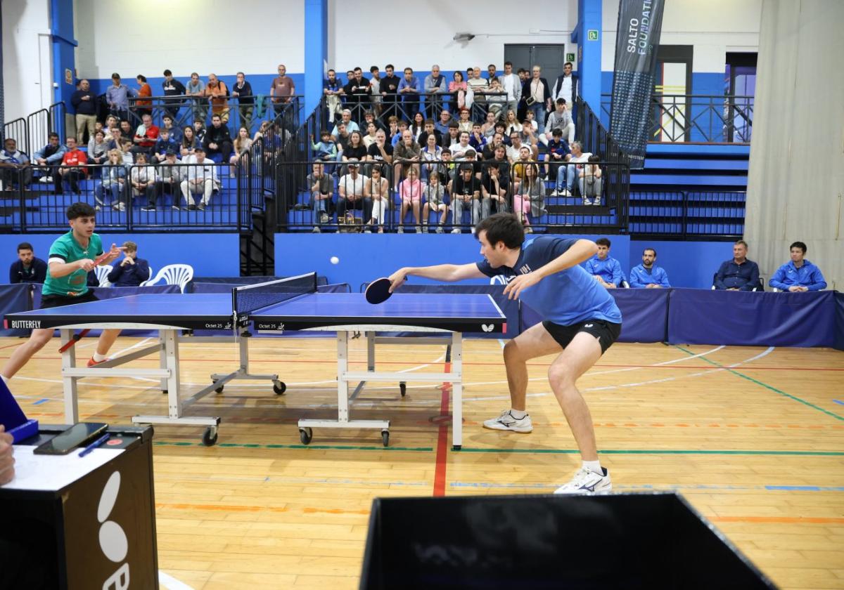 Beansprucht Körper und Sinne: Tischtennis (Foto: San Sebastián, 24.5.2025).