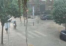 Überflutete berfluteten Straße in Gandia.