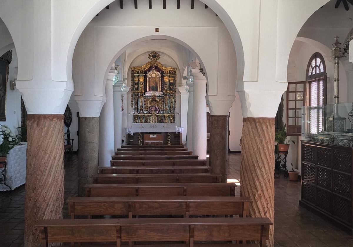 Imagen principal - Juwel im Norden der Provinz Málaga: die Kapelle von Archidona mit Resten einer Moschee